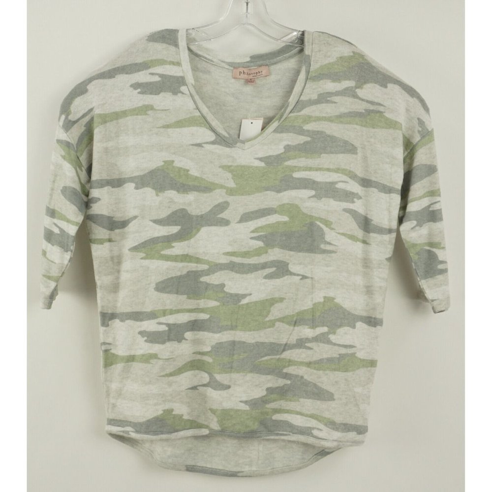 New Philosophy Womens Sizes S / M Grey Cloud Camo 3/4 Sleeve High Low V-Neck Tee